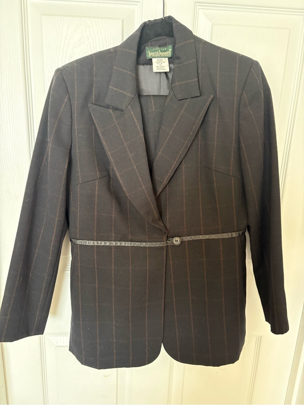 Harve Benard Black Pinstripe Pantsuit with Tailored Jacket - Picture 8 of 8